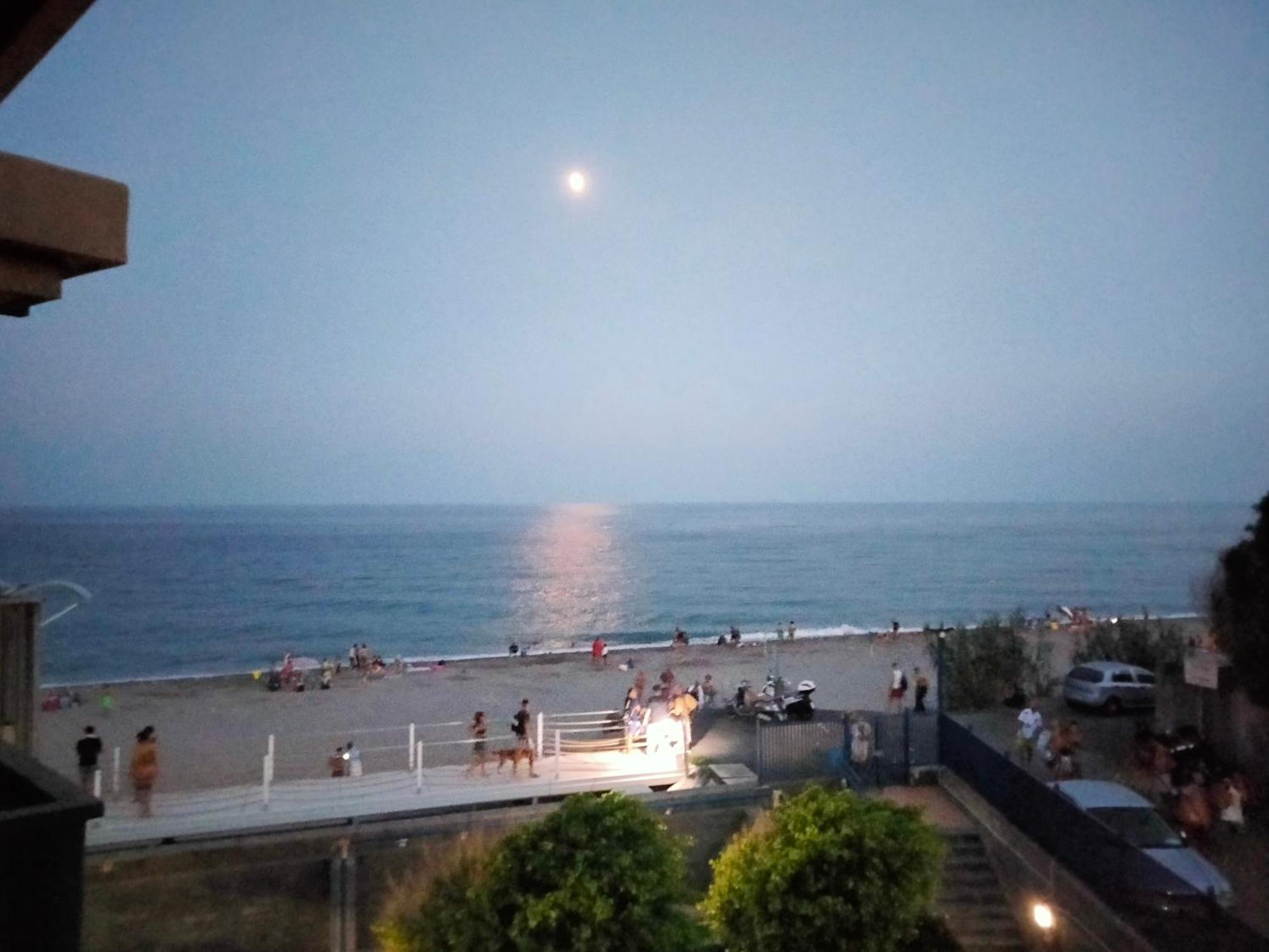 ジャルディーニ・ナクソス Seasideヴィラ エクステリア 写真